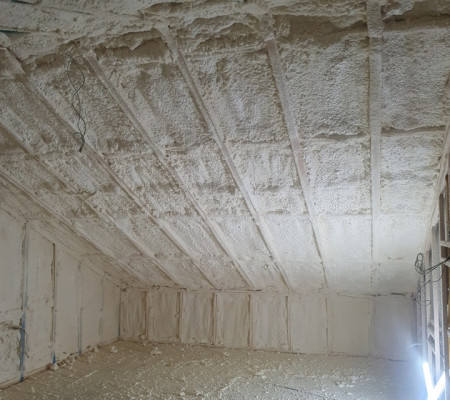 수원시 다락방의 변신! 수성연질폼으로 완벽한 단열과 방수 실현하기