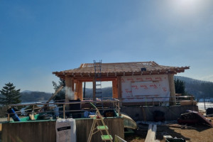 가평 신축건물의 기와지붕, 우레탄폼으로 단열 완벽 변신!